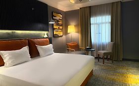 Crown Town Hotel